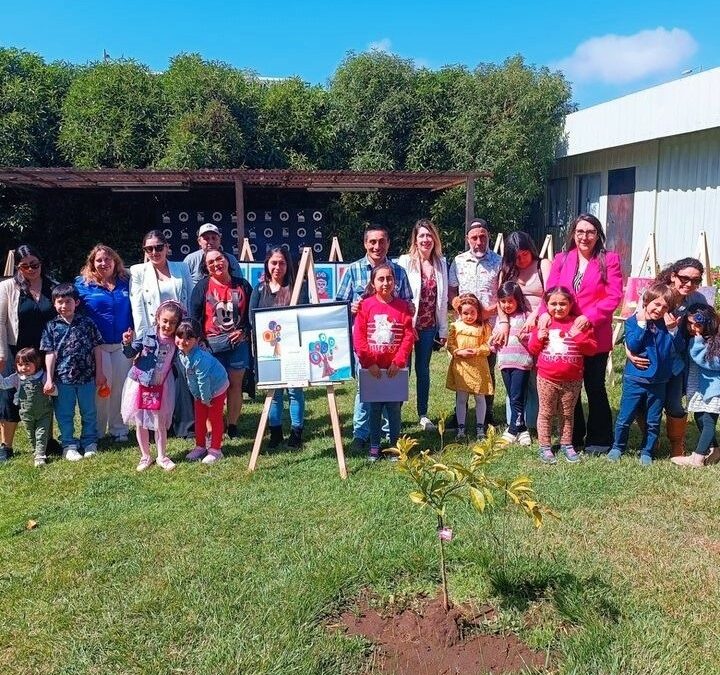 Niños de Santo Domingo realizan exposición de arte en Parque de la Ciencia